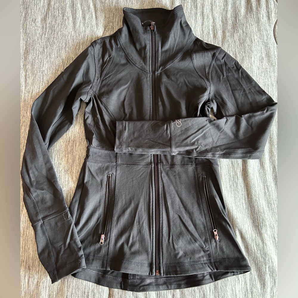 Activewear difine jacket for women